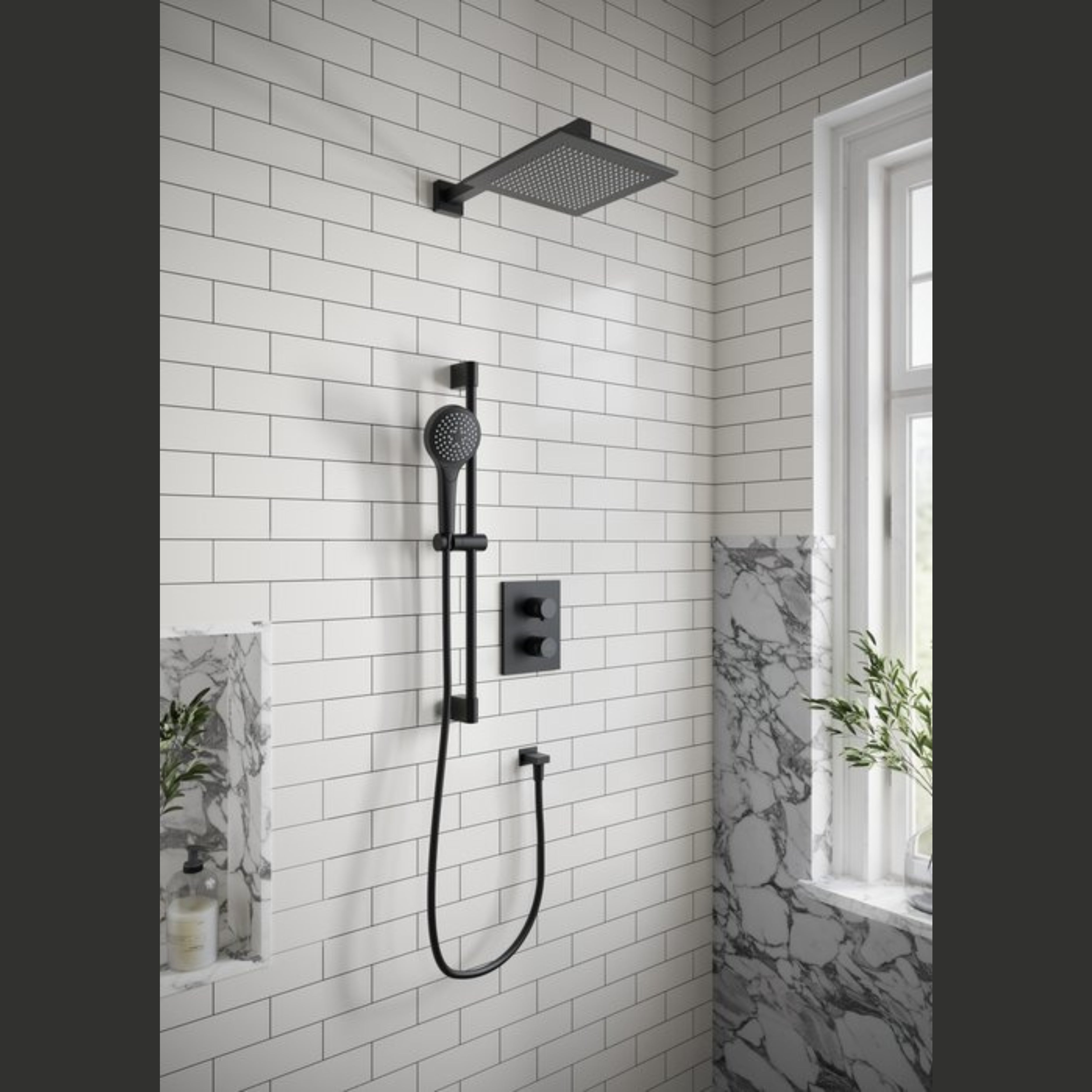 SHOWER ARM WM SQUARE
